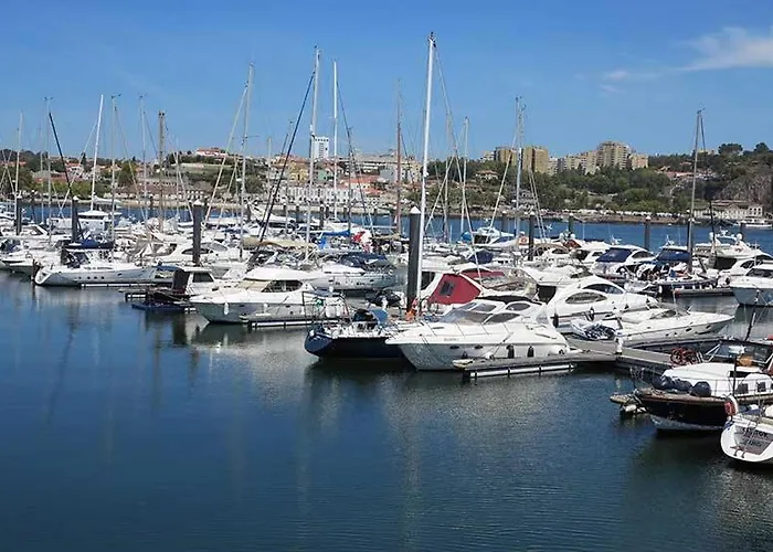 Apartamento Porto Arrabida Gaia, Big Comfortable, 4or6 Pax, Ground Floor Vila Nova de Gaia